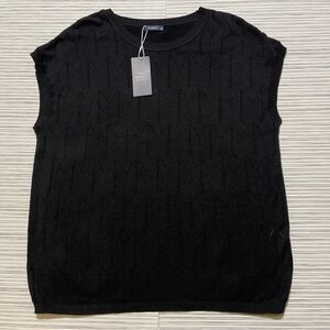 Elegant Black Sleeveless Knit Top
